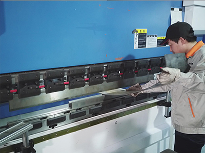 ماكينة التحديد CNC